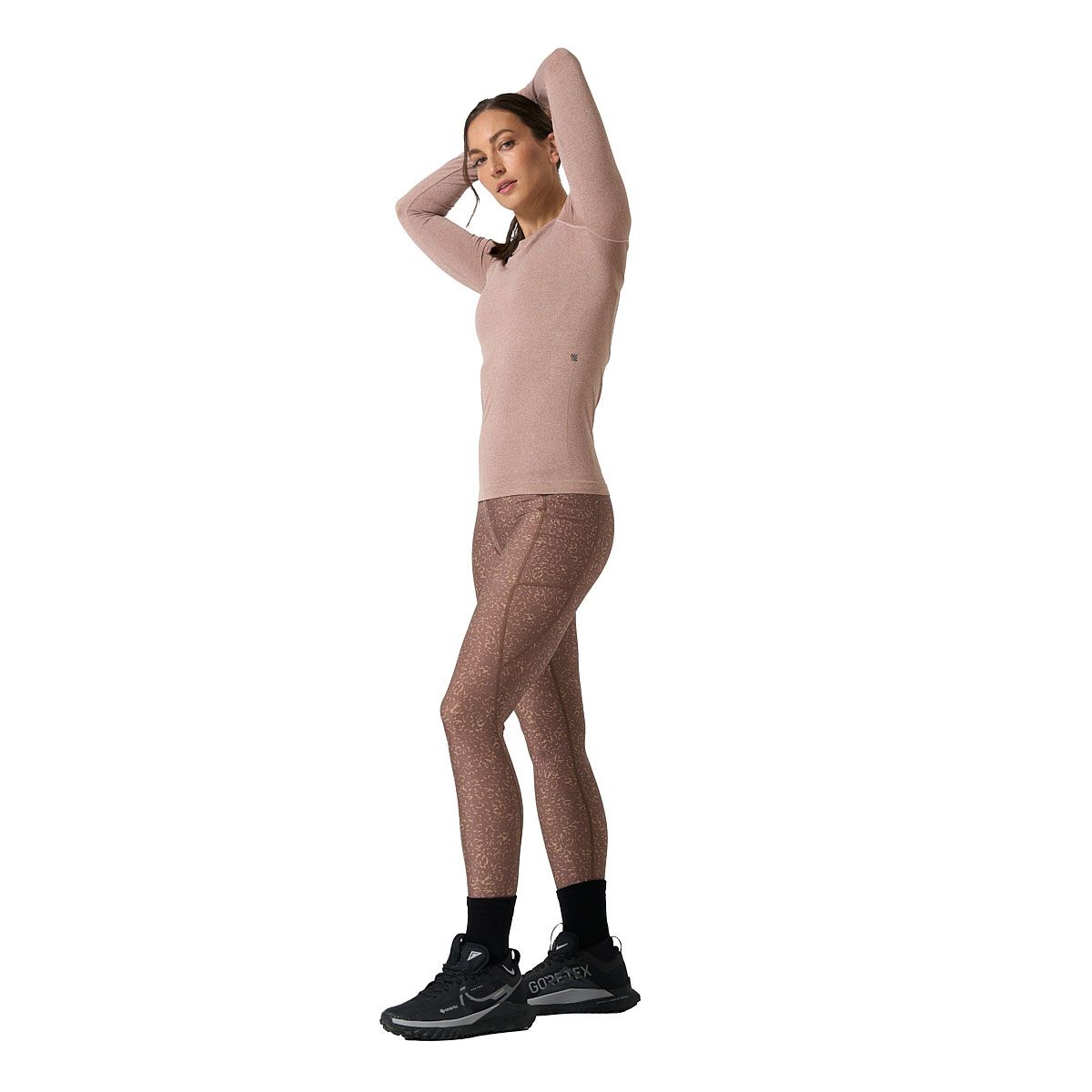 Ell/Voo Womens Reili Seam Free Long Sleeve Tee