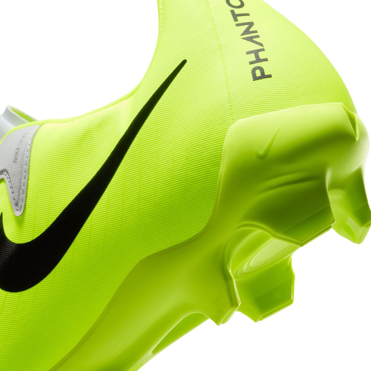 Nike Phantom GX 2 Academy Football Boots