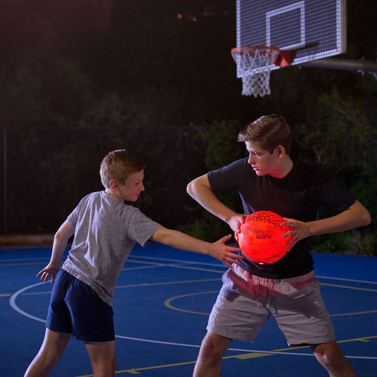 Verao Light Up Basketball Large