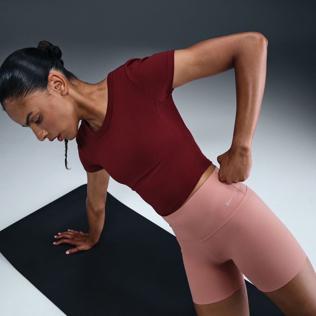 Nike Womens Zenvy Dri-FIT High Rise 5 Inch Short Tights