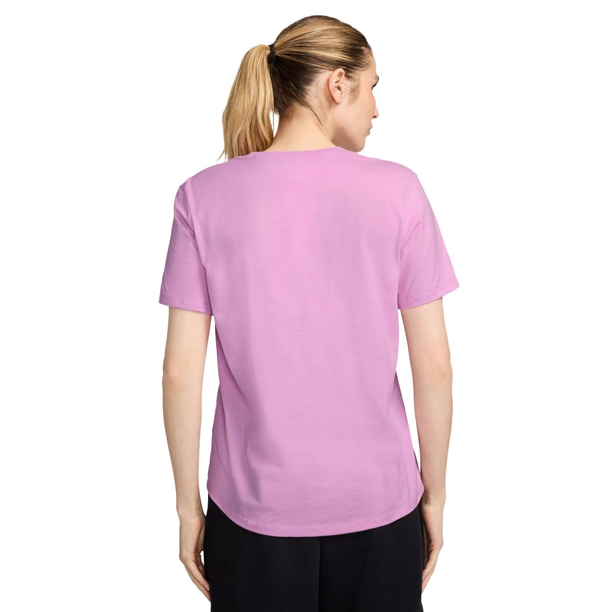 Nike Womens Sportswear Club Essentials Tee