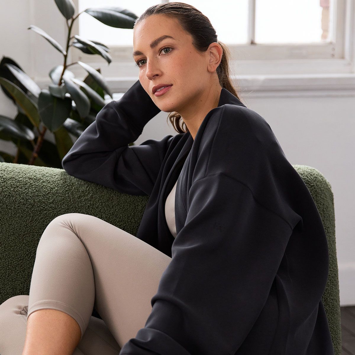 Ell/Voo Womens Suki Wrap