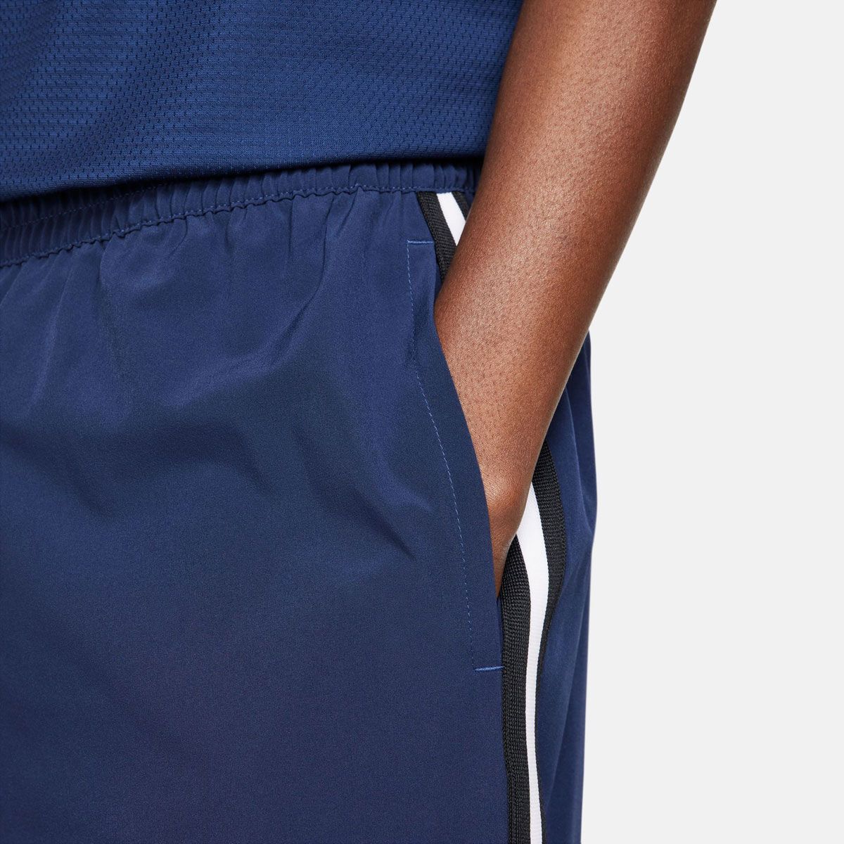 Nike DNA Men's Dri-FIT 6 inch UV Woven Basketball Shorts