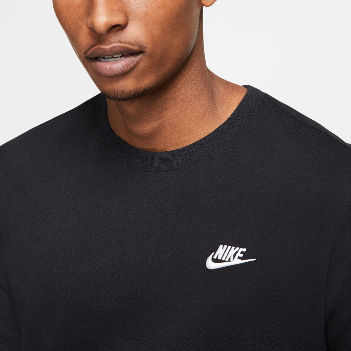 Nike Mens Sportswear Club Tee