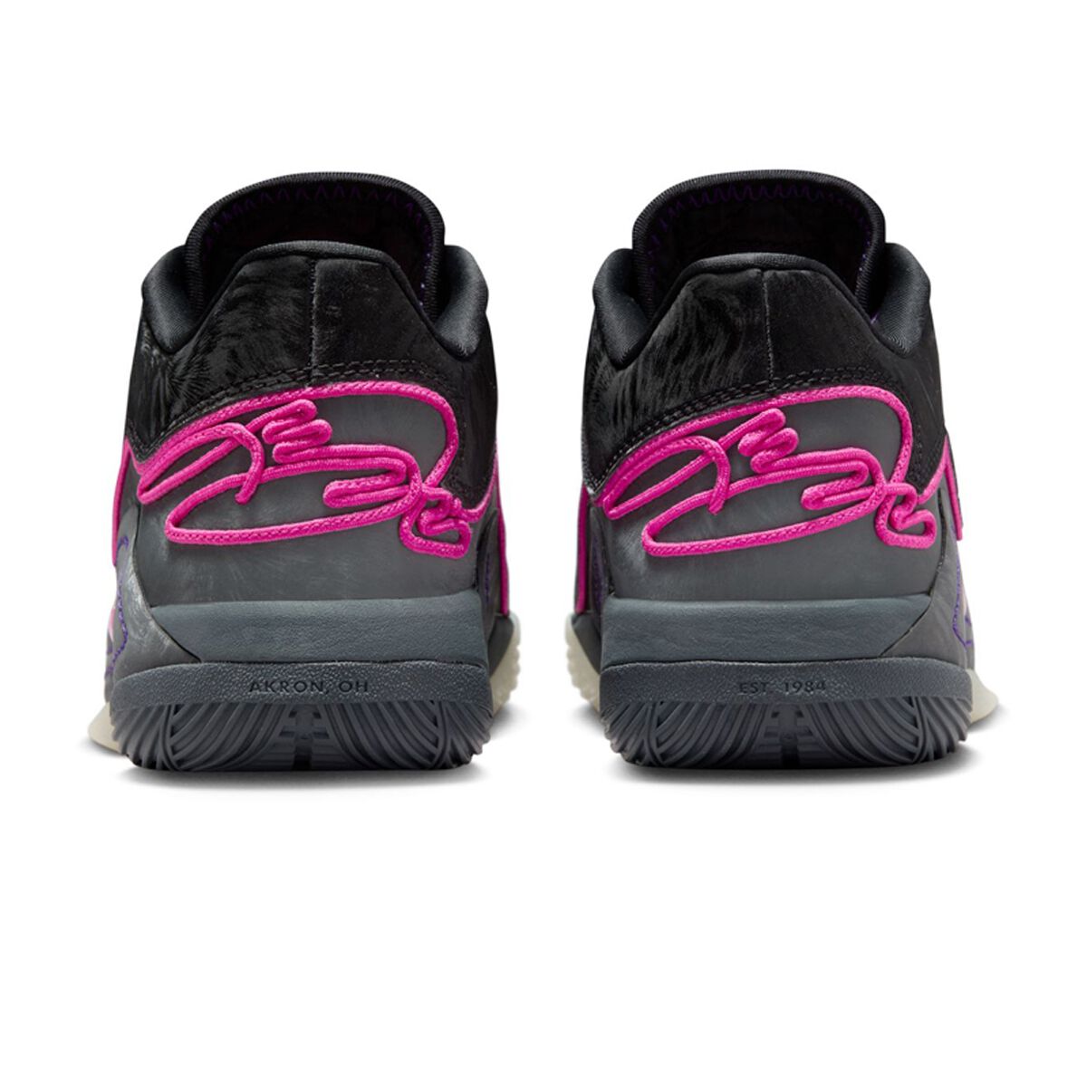 Nike LeBron 22 GS Basketball Shoes
