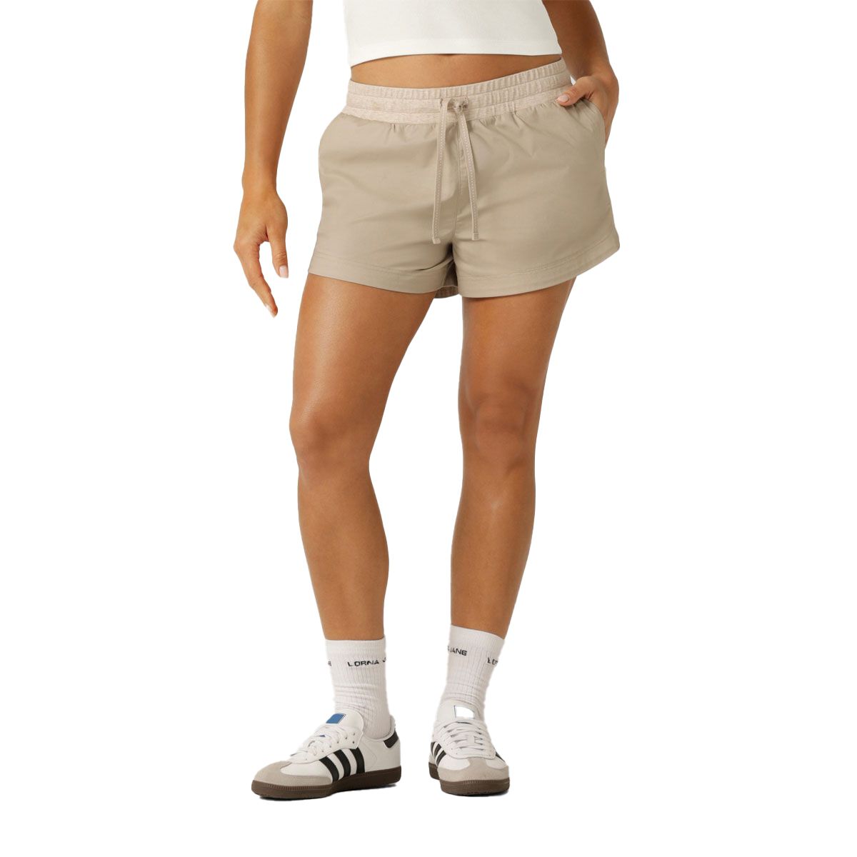 Lorna Jane Womens Flashdance Cheeky Shorts