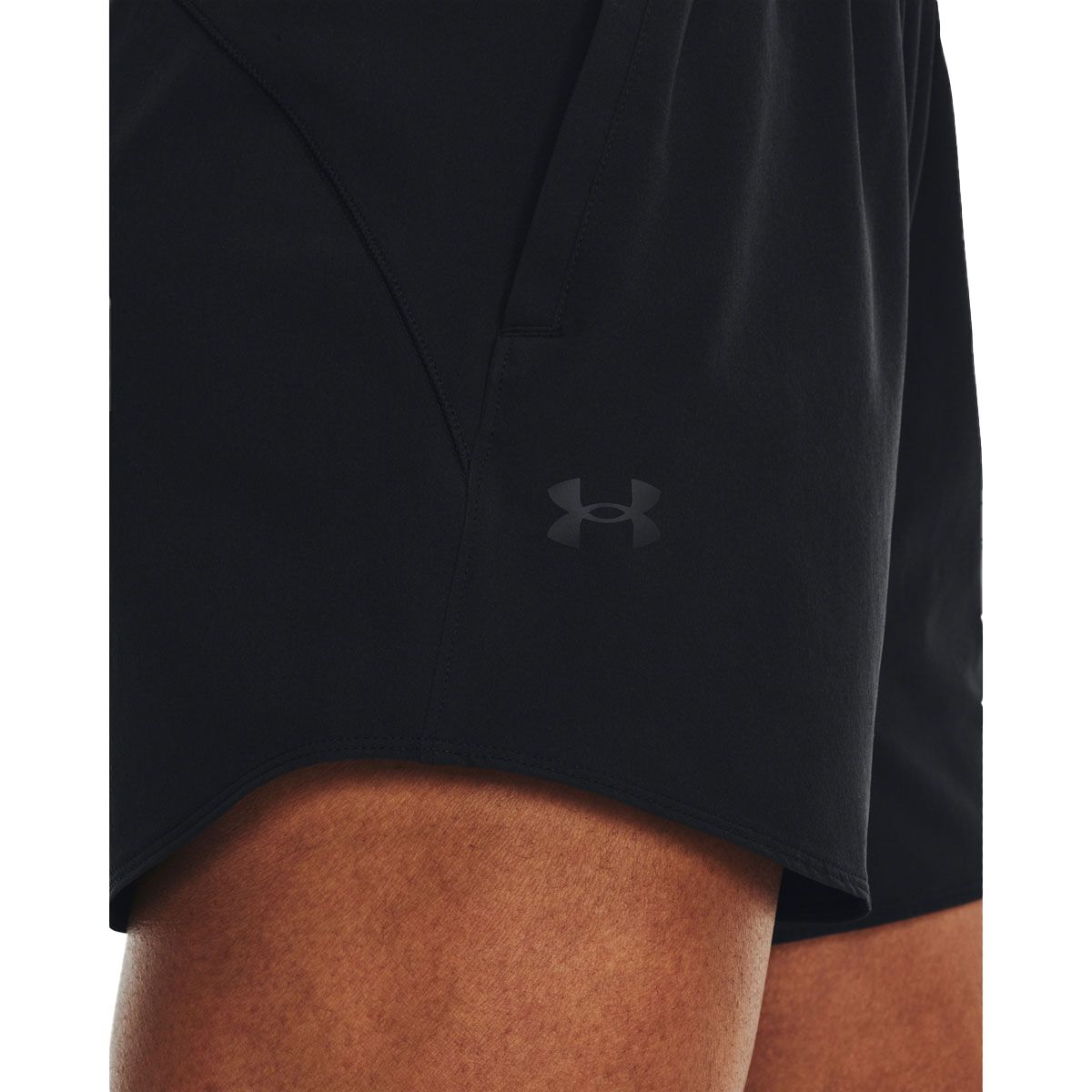 Under Armour Womens Vanish 5 Inch Shorts