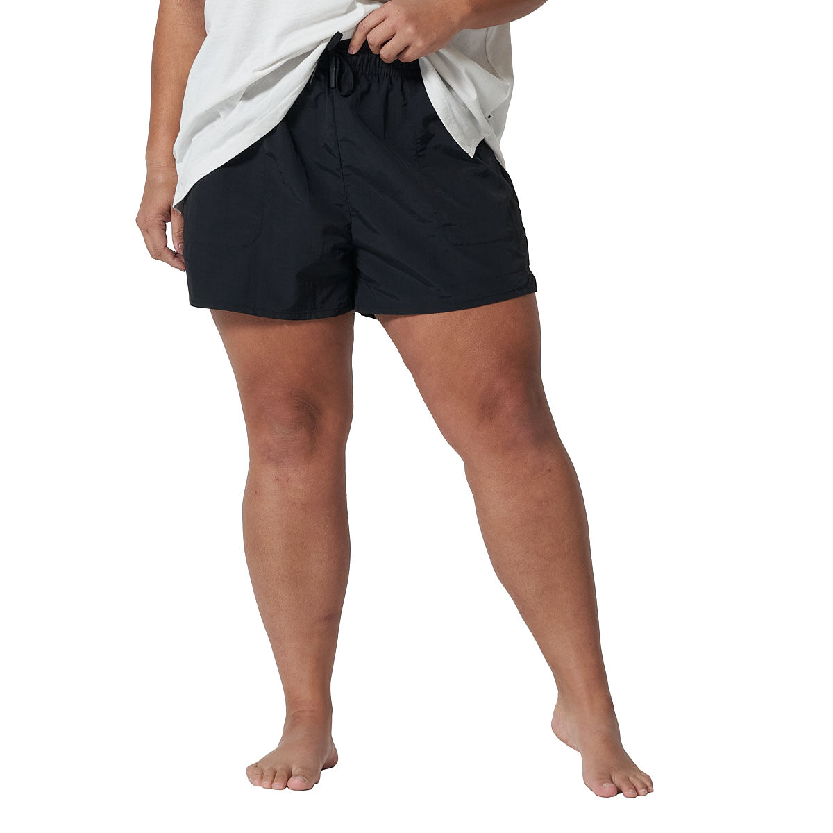 Ell/Voo Womens Devin Shorts