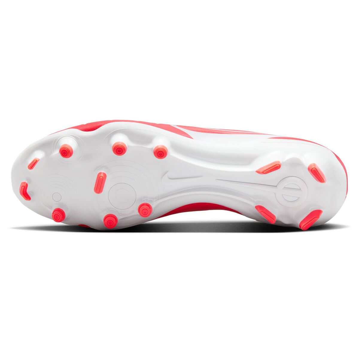 Nike Tiempo Legend 10 Club Football Boots