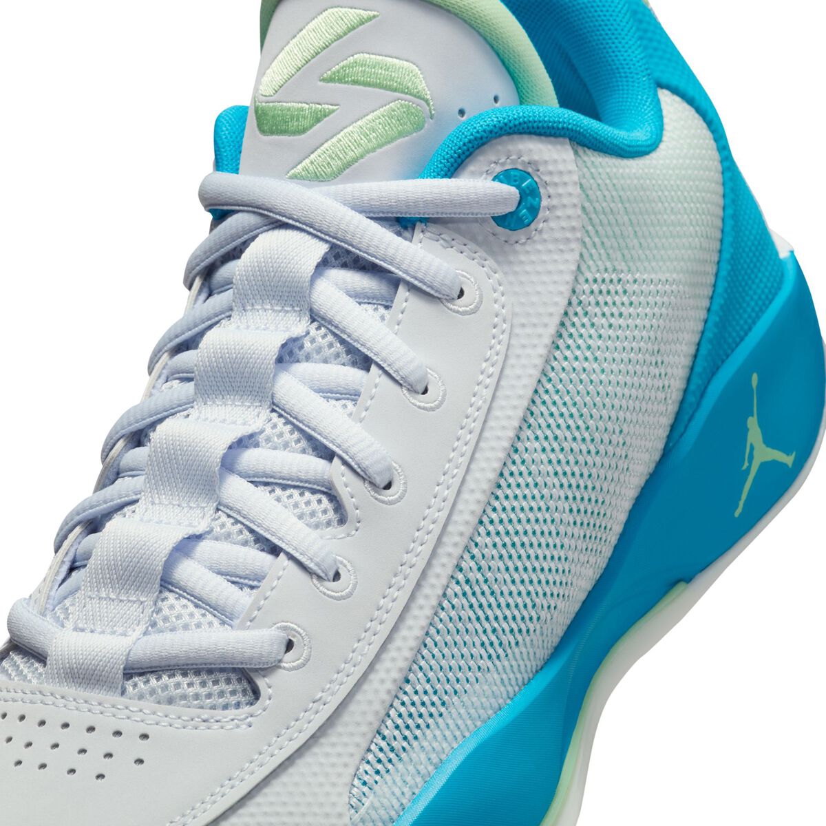 Jordan Luka .77 Basketball Shoes