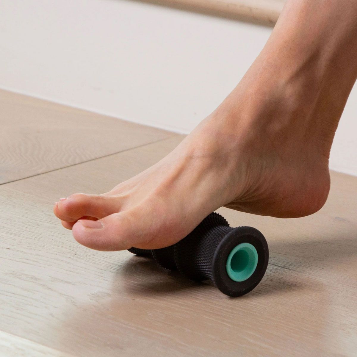 Chirp Wheel Plus 2 Inch Foot Foam Roller