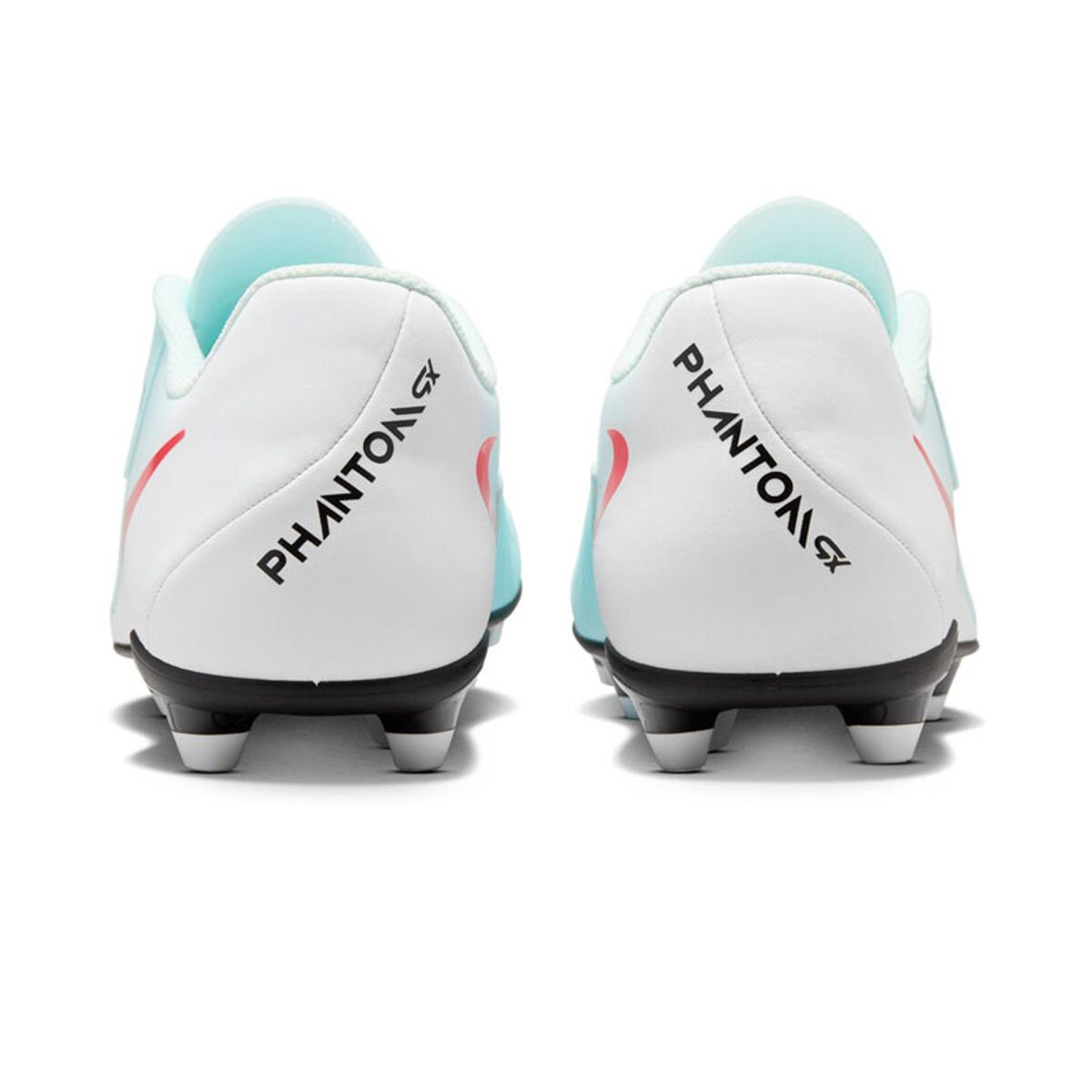 Nike Phantom GX 2 Club Football Boots