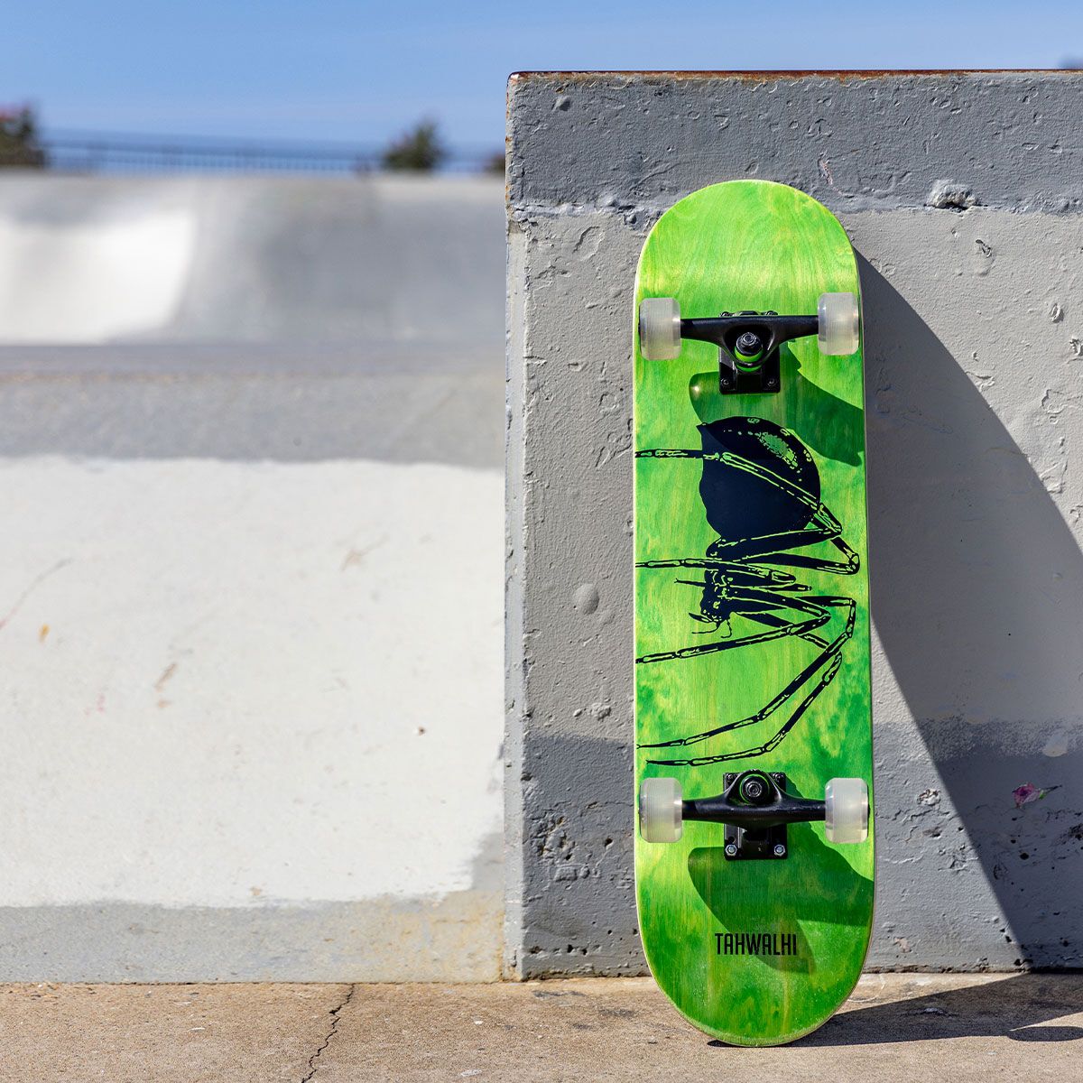 Tahwalhi Pro Ramp Green Spider Skateboard