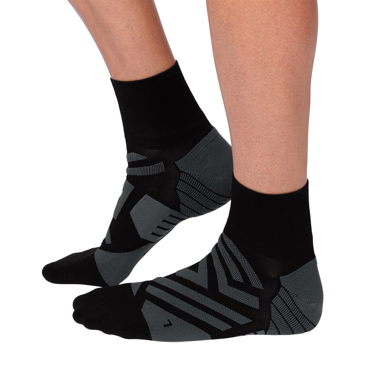 On Running Performance Mens Mid Socks