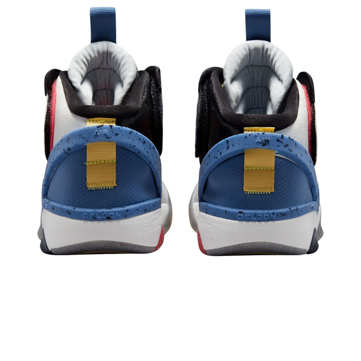 Nike Air Deldon Womens Basketball Shoes