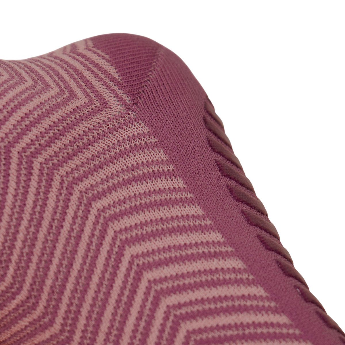 Bahe Grippy Chevron Ankle Socks