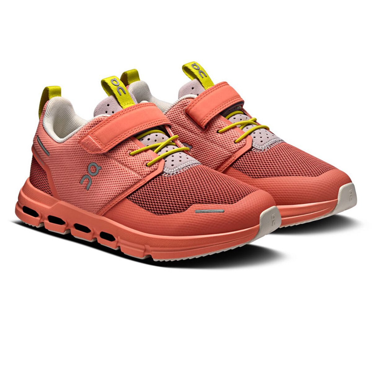 On Cloud Play PS Kids Casual Shoes