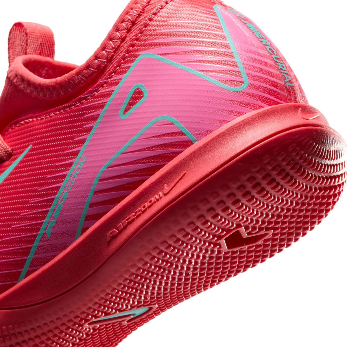 Nike Mercurial Vapor 16 Academy Kids Indoor Soccer Shoes