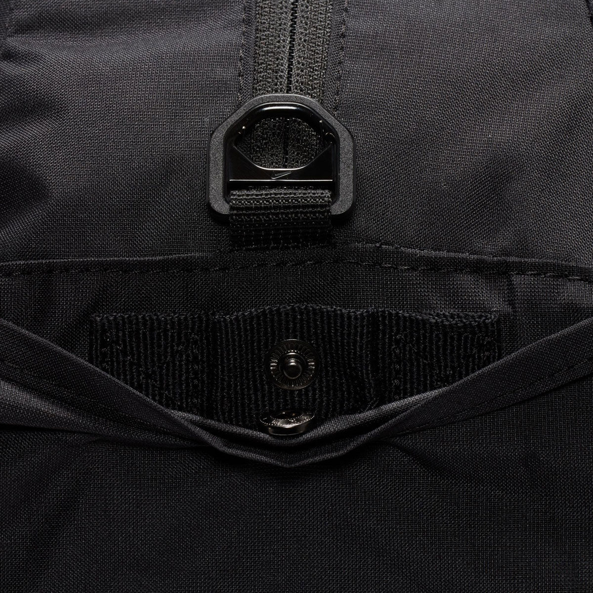 Nike Gym Club Womens Duffel Bag