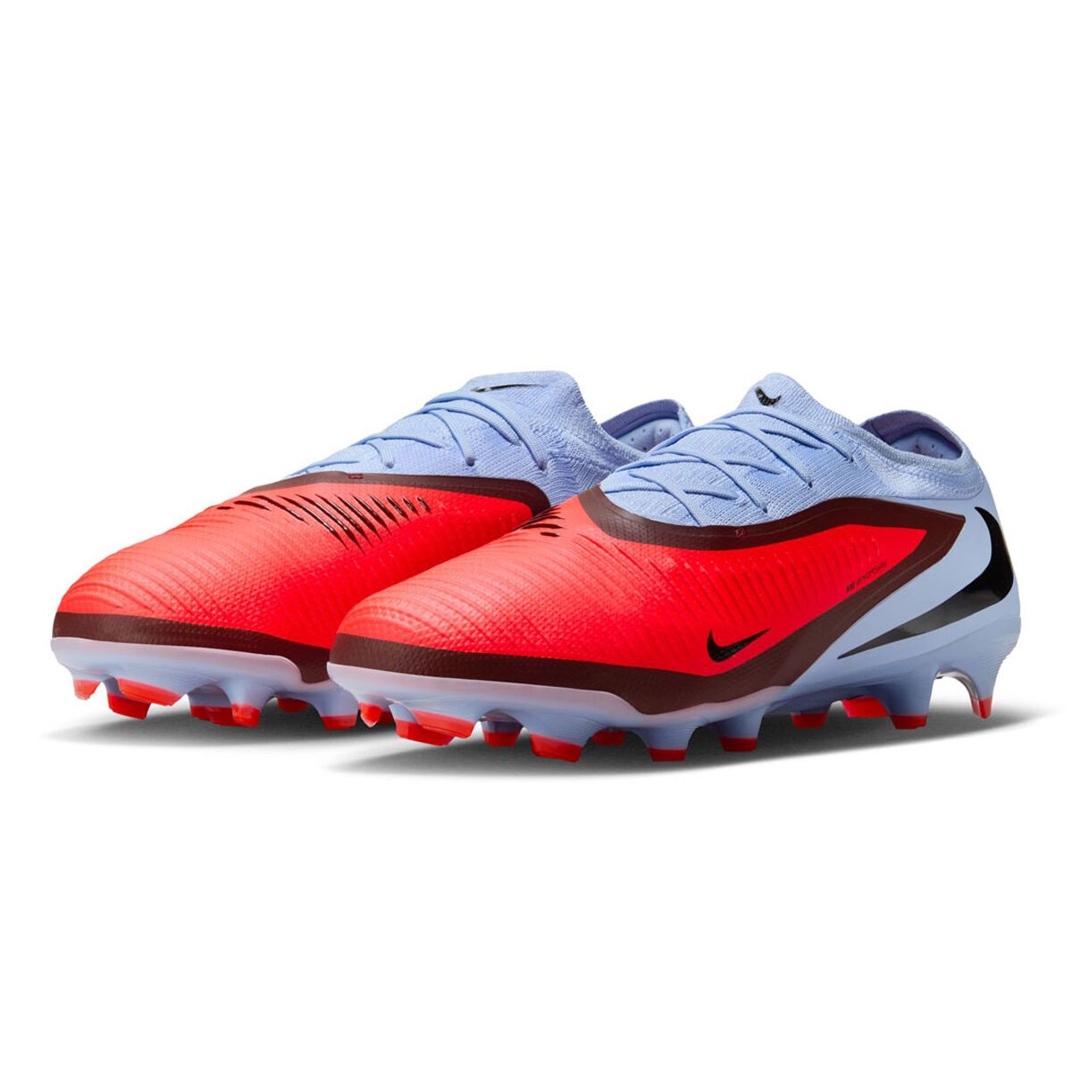 Nike Phantom 6 Low Pro FG Football Boots