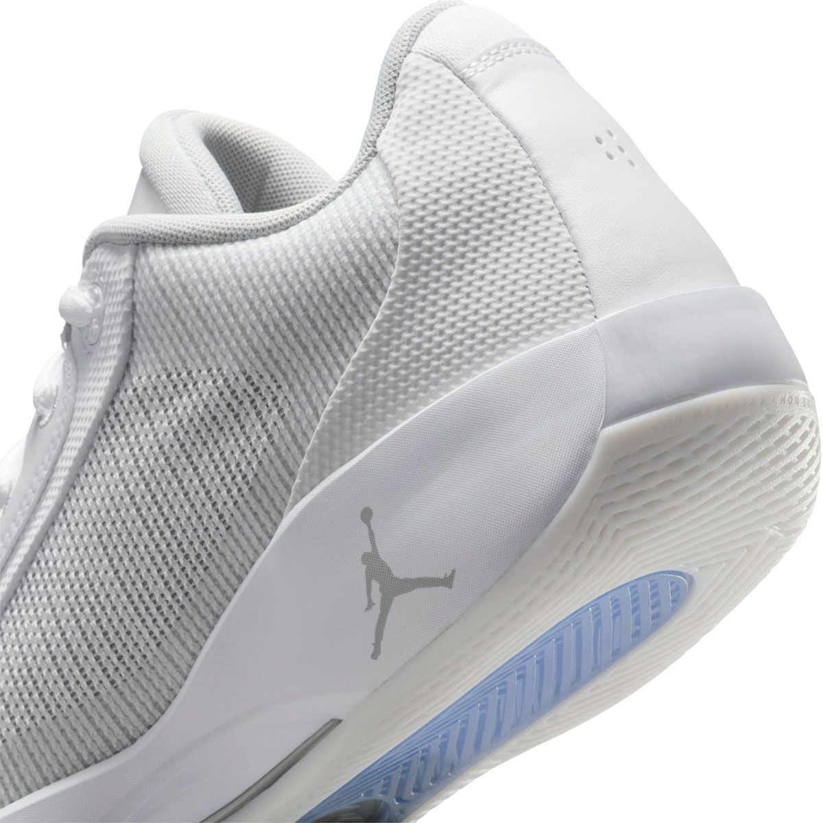 Jordan Luka .77 Basketball Shoes