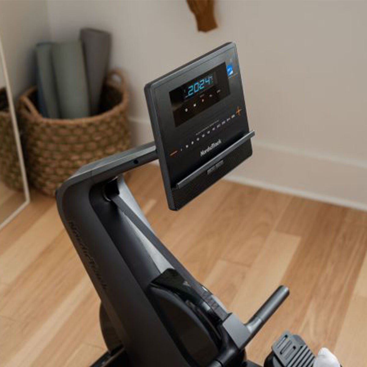 NordicTrack RW300 NT24 Rower