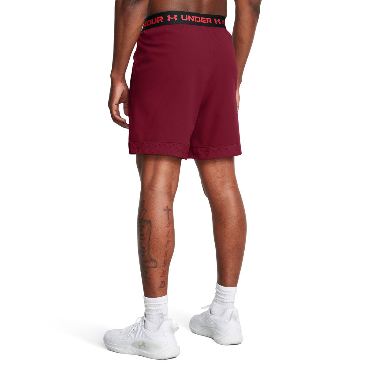 Under Armour Mens Vanish Woven 6 inch Shorts