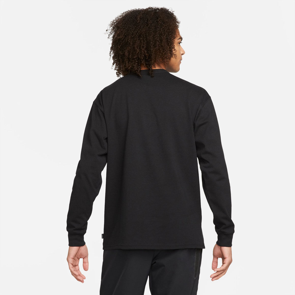 Nike Mens Sportswear Premium Essentials Long Sleeve Tee