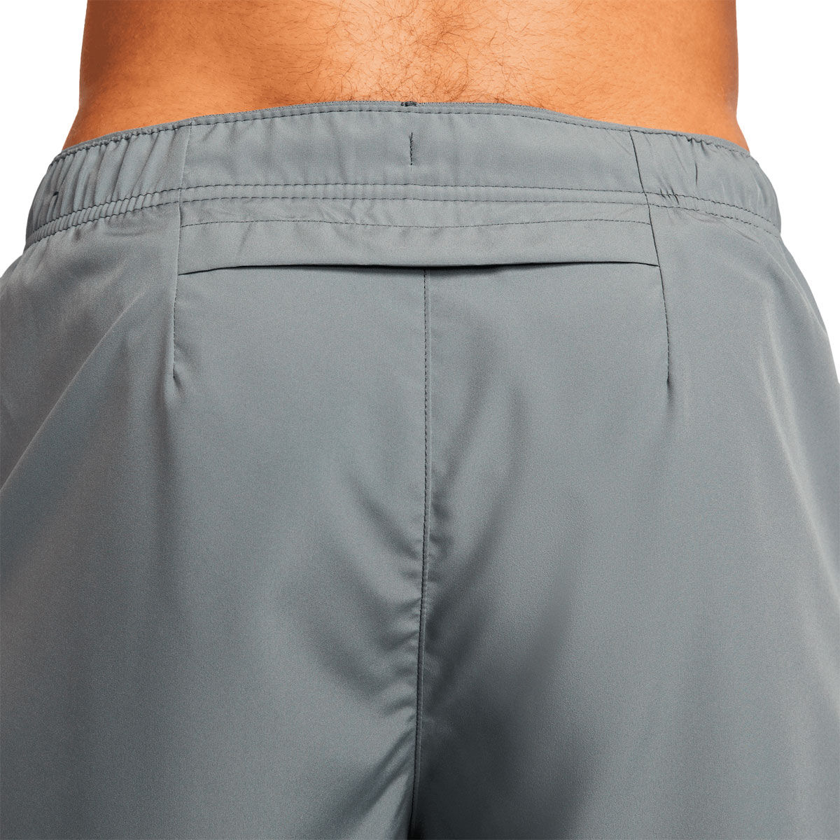Nike Mens Dri-FIT Challenger 7 inch Unlined Shorts