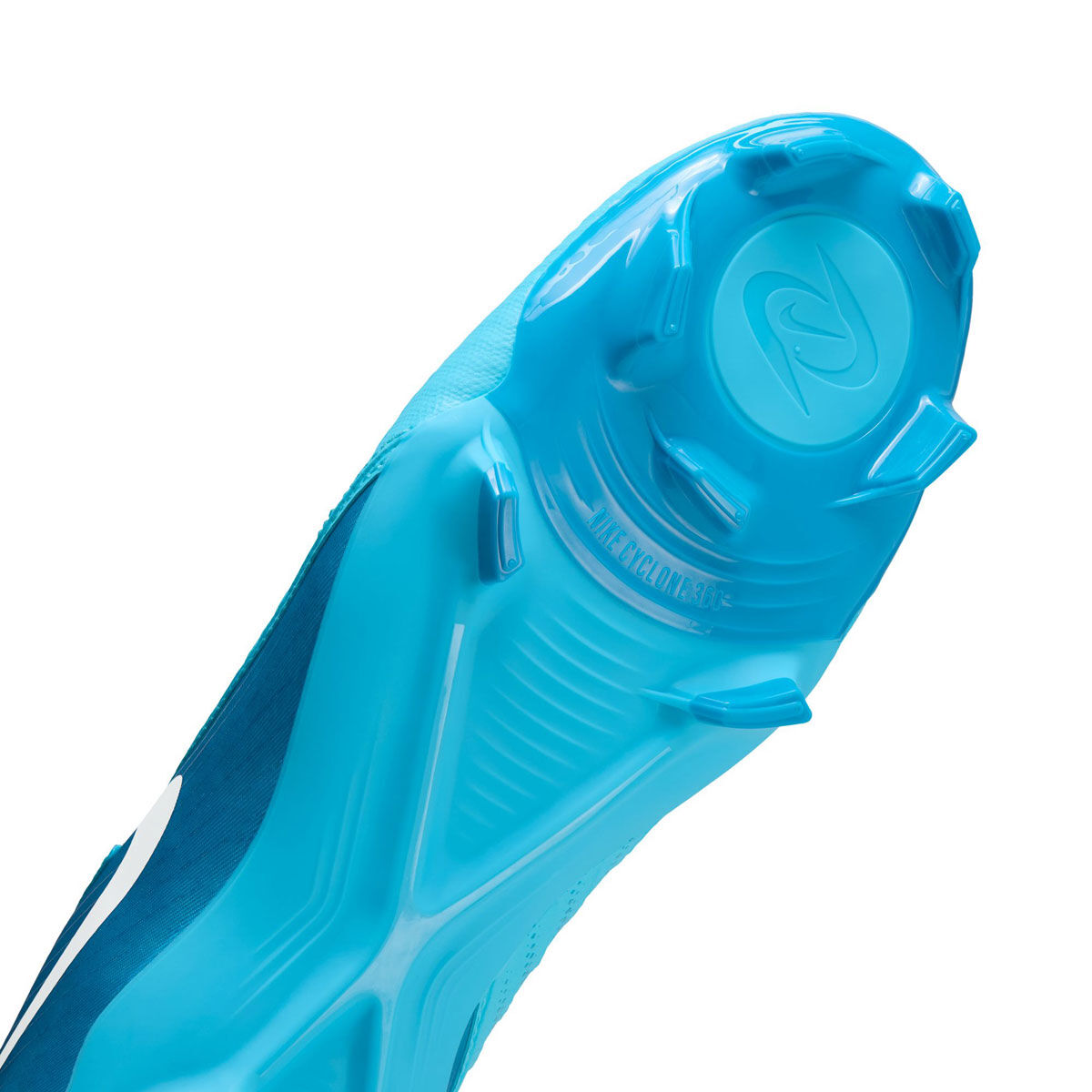 Nike Phantom GX 2 Academy Football Boots