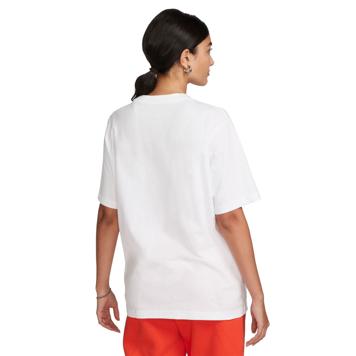 Nike Womens Sportswear Essentials Tee