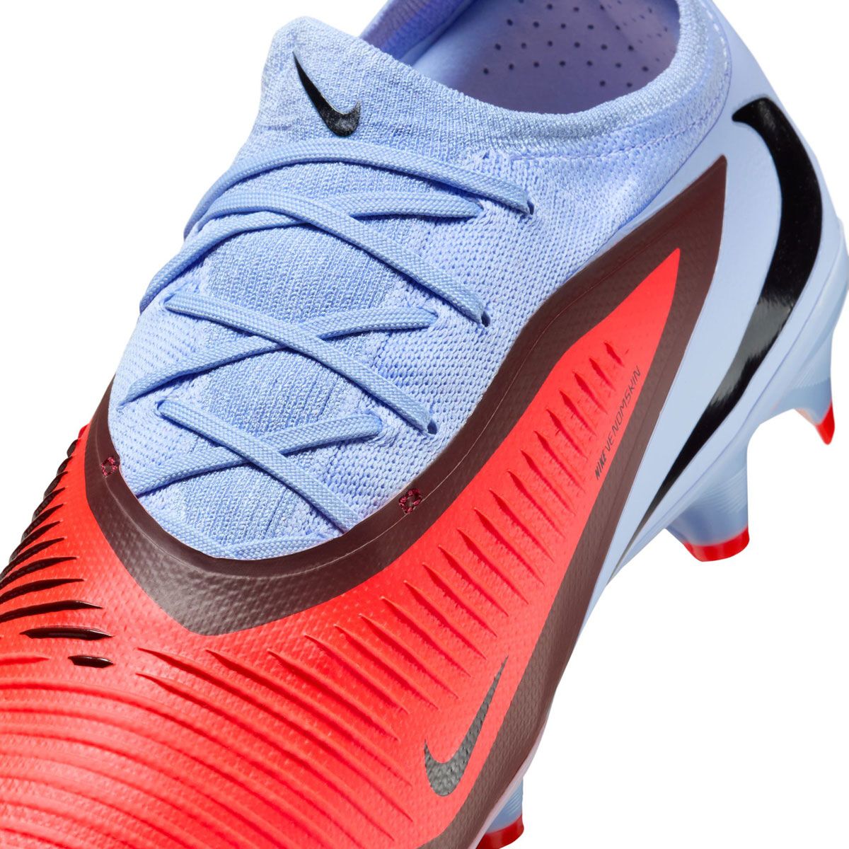 Nike Phantom 6 Low Pro FG Football Boots