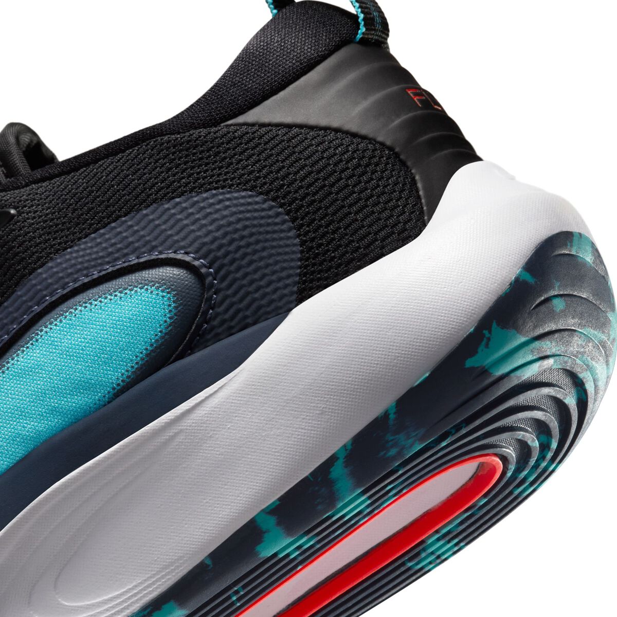 Nike IsoFly GS Kids Basketball Shoes