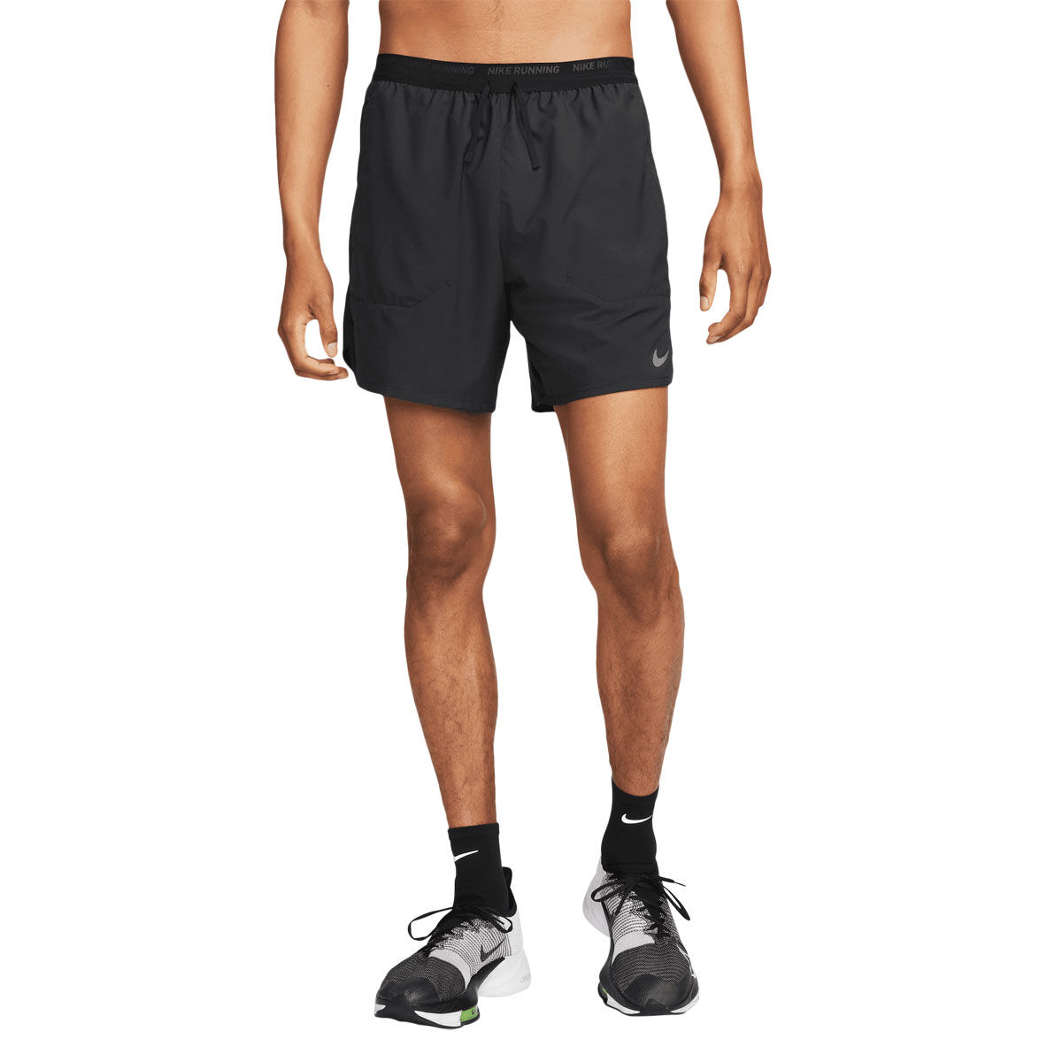 Nike Mens Dri-FIT Stride 7 inch Running Shorts