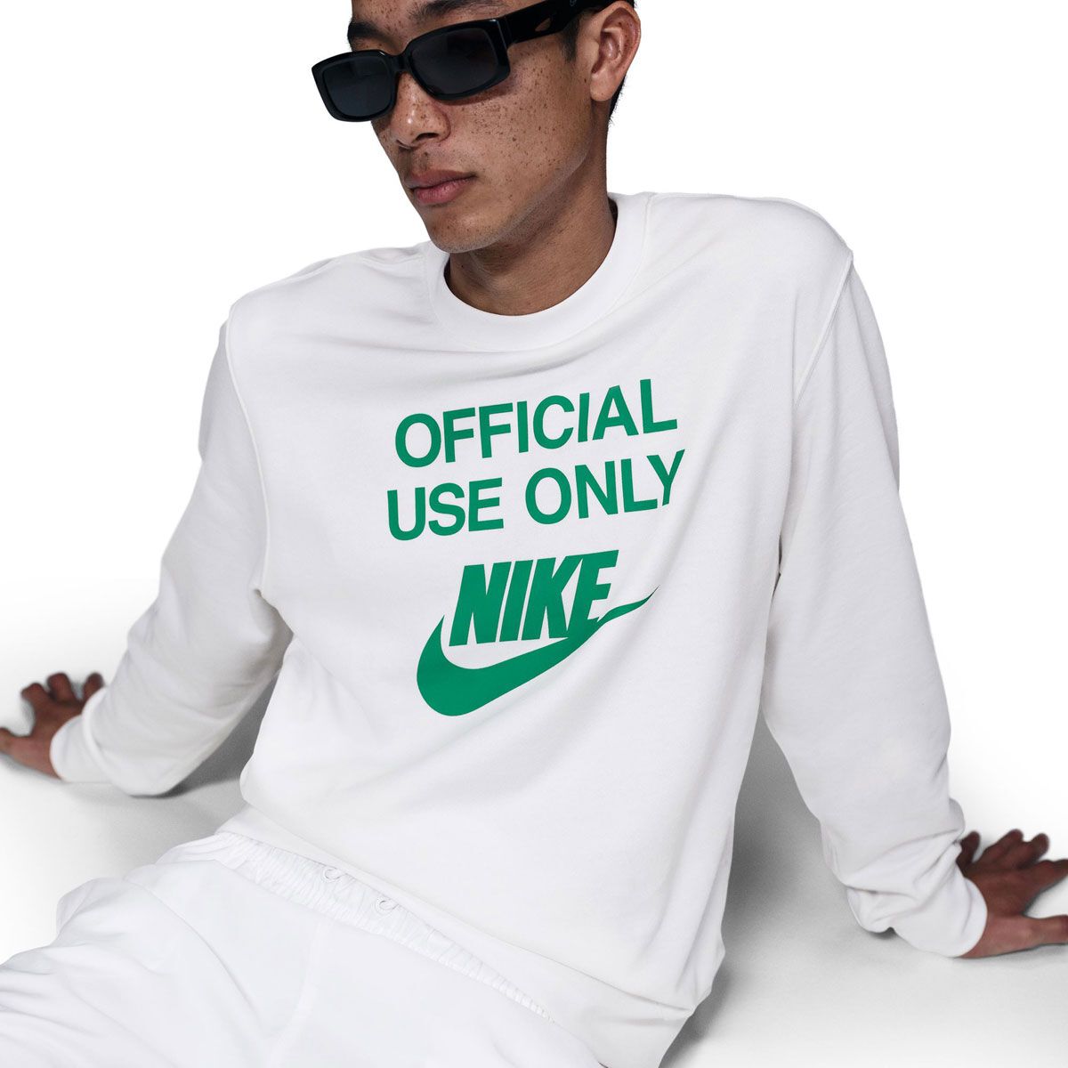 Nike Mens Club French Terry Crew