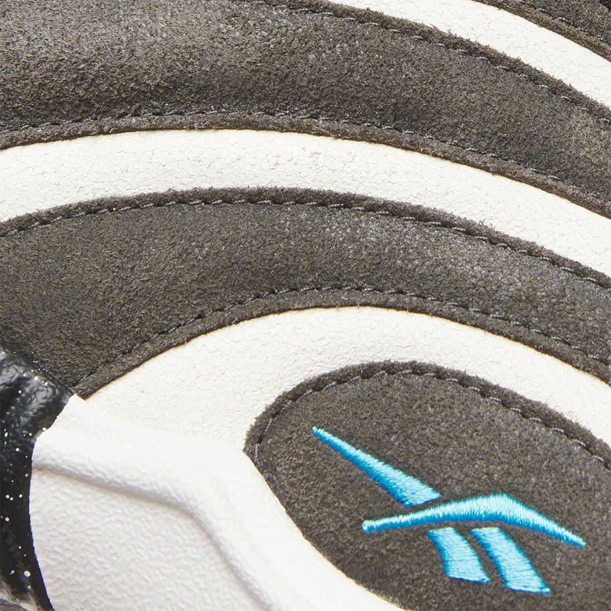 Reebok Shaqnosis Basketball Shoes