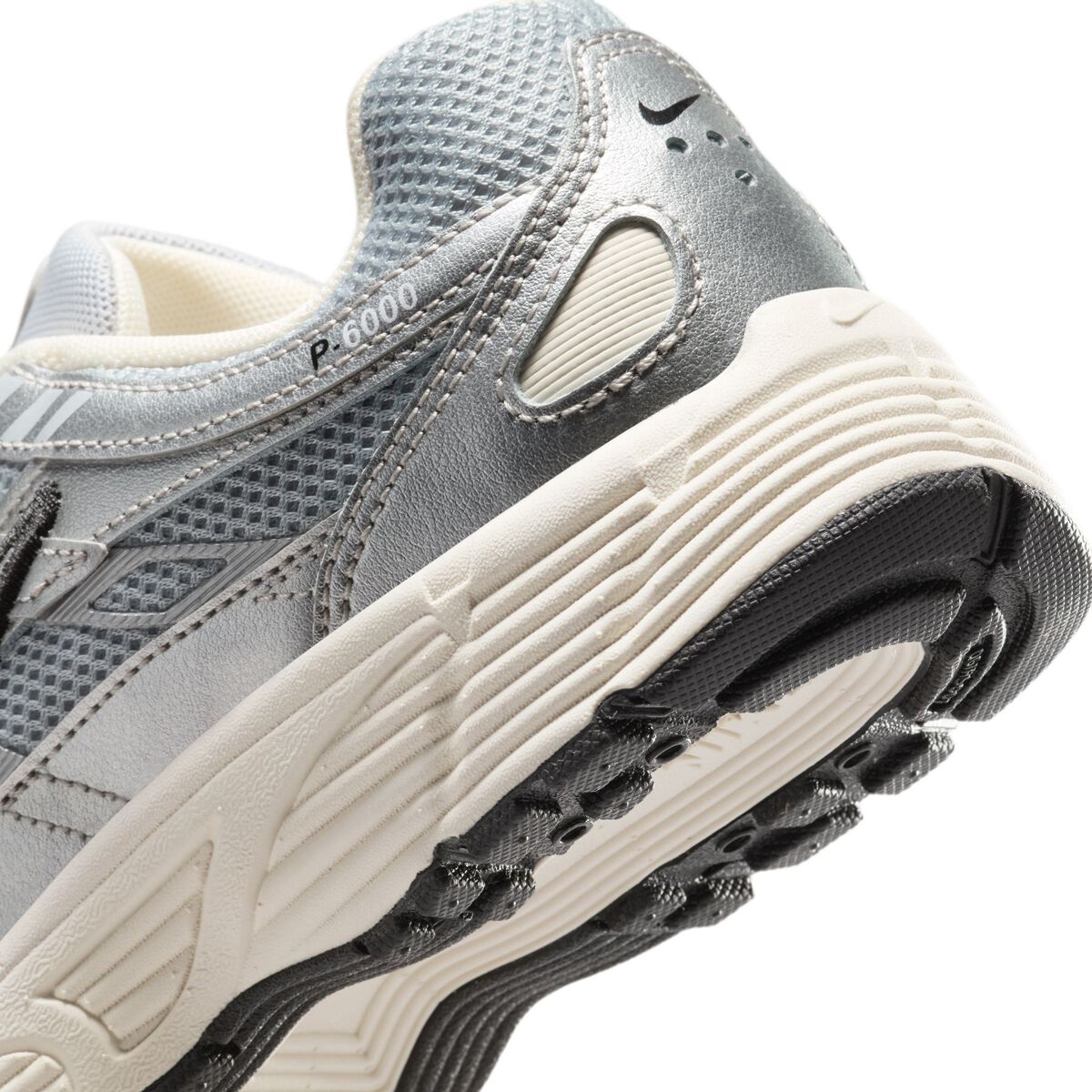 Nike P-6000 GS Kids Casual Shoes