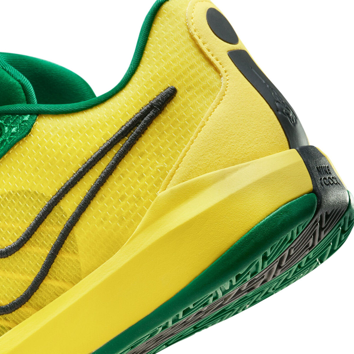 Nike Sabrina 1 Oregon Ducks Basketball Shoes