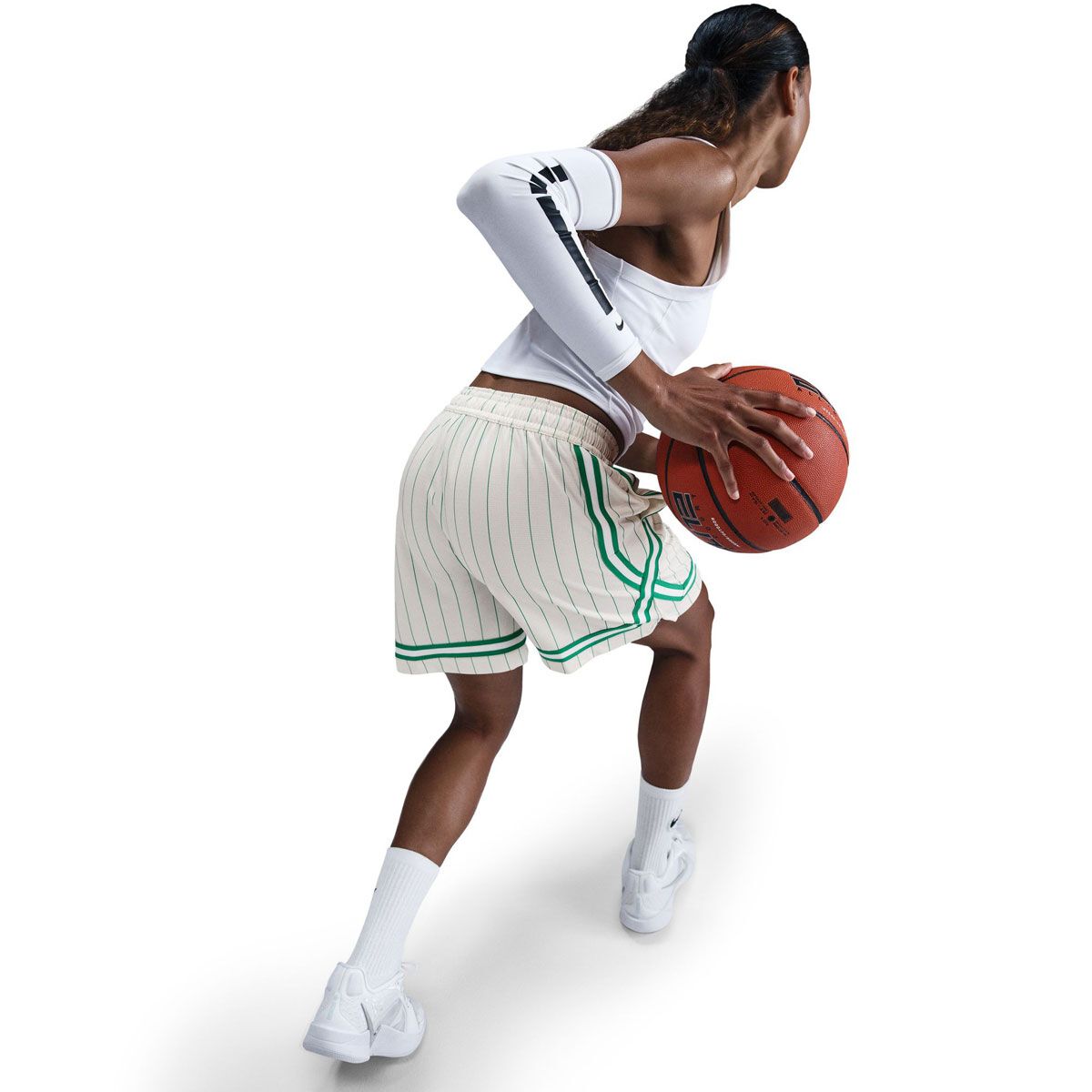 Nike Womens Fly Crossover Basketball Shorts