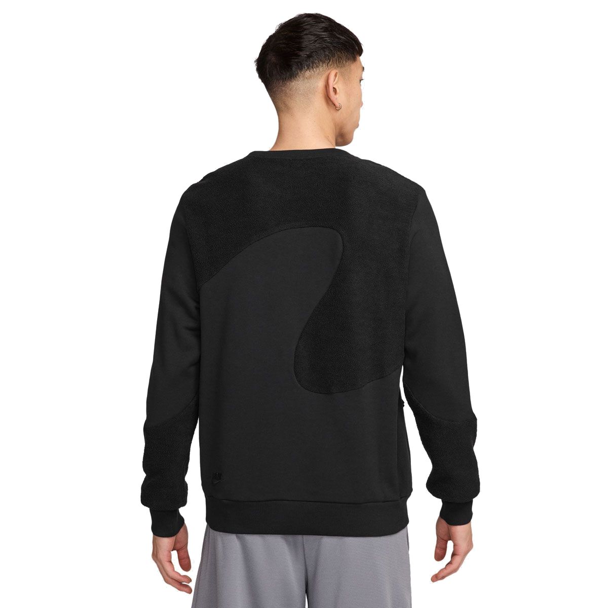 Nike Mens Giannis Standard Issue Basketball Crew Sweatshirt