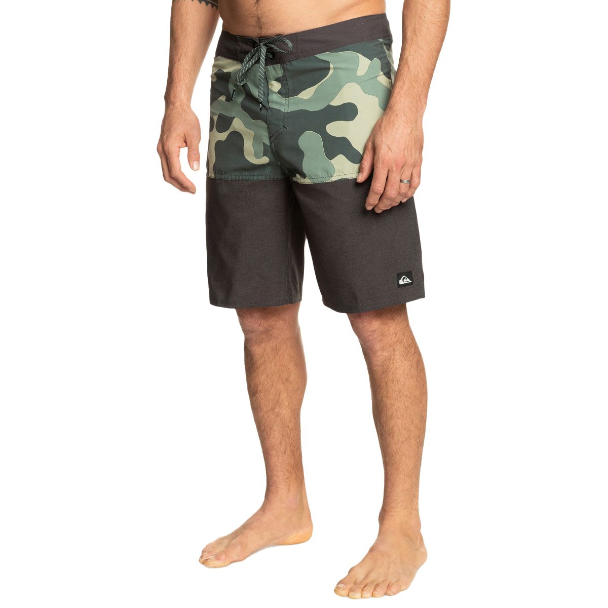 Quiksilver Mens Everyday Division 20 Board Shorts