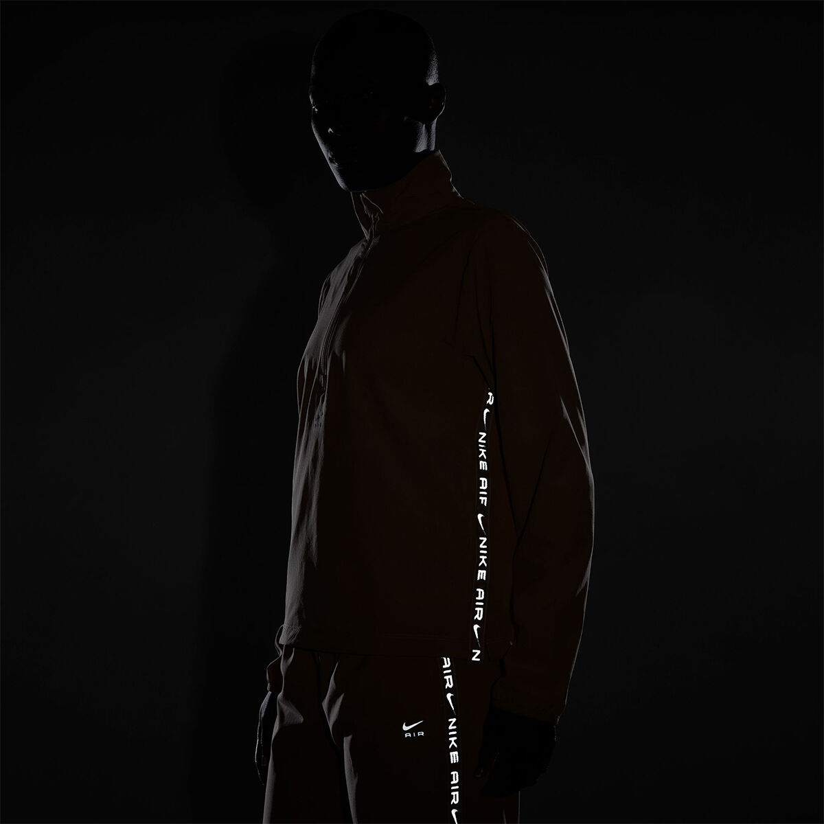 Nike Air Womens Dri-FIT 1/2 Zip Jacket