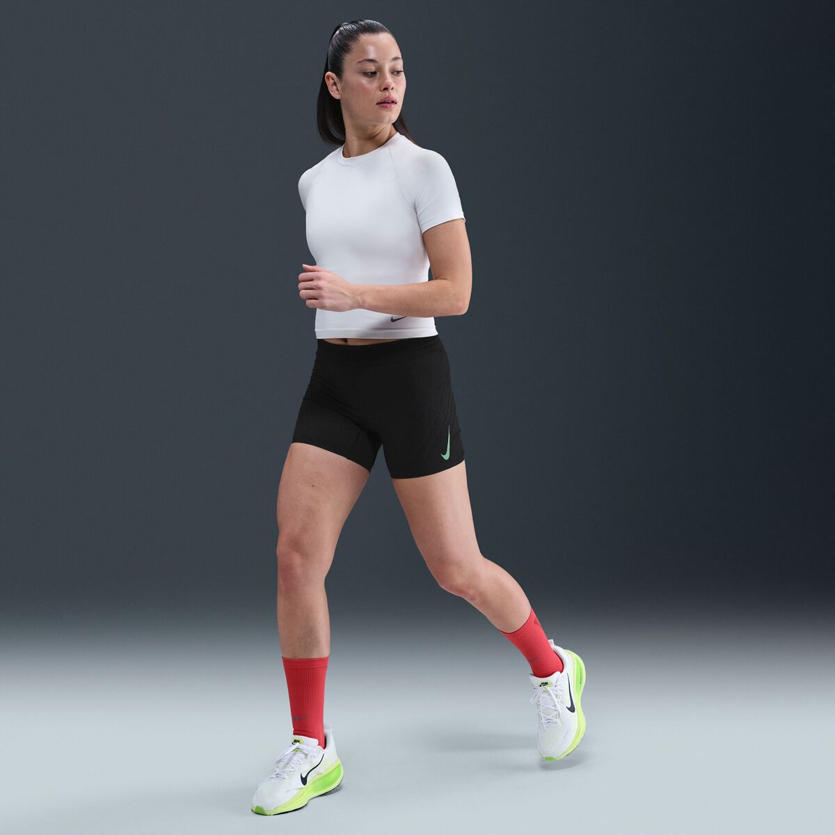 Nike Womens AeroSwift Dri-FIT ADV Mid Rise 5 Inch Running Short Tights