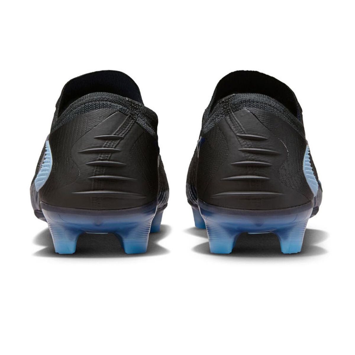 Nike Phantom 6 Low Elite FG Football Boots