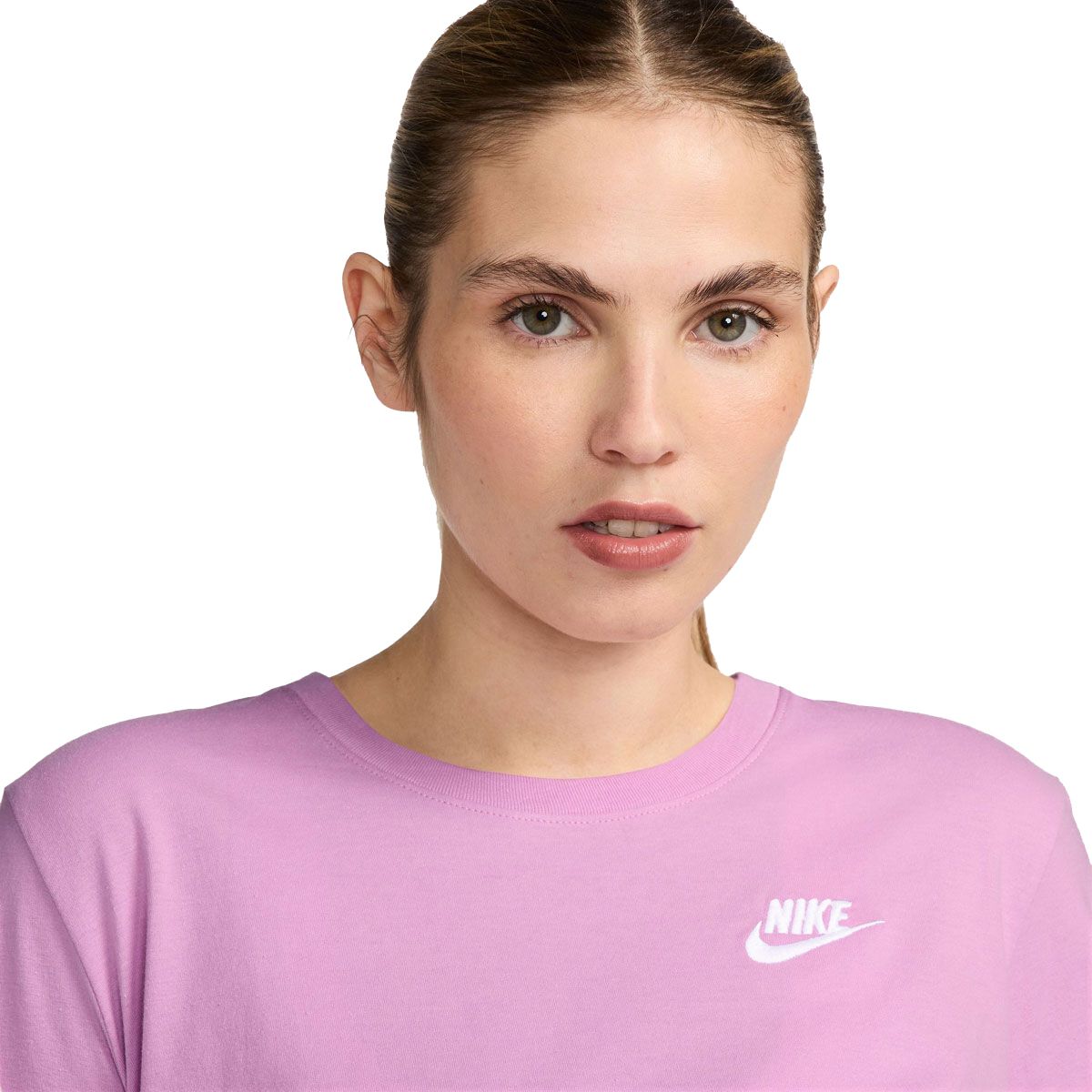 Nike Womens Sportswear Club Essentials Tee