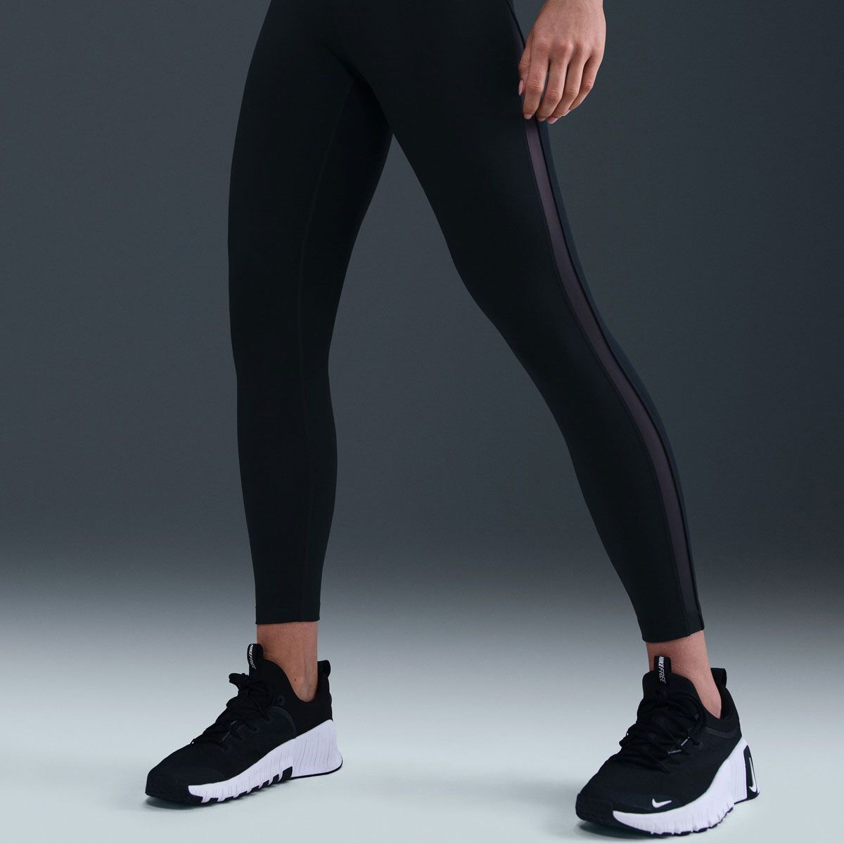 Nike Womens One Dri-FIT High Rise Capsule 7/8 Pocket Tights