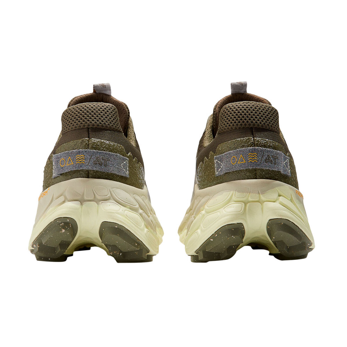 New Balance Fresh Foam More Trail v3 Mens Trail Running Shoes