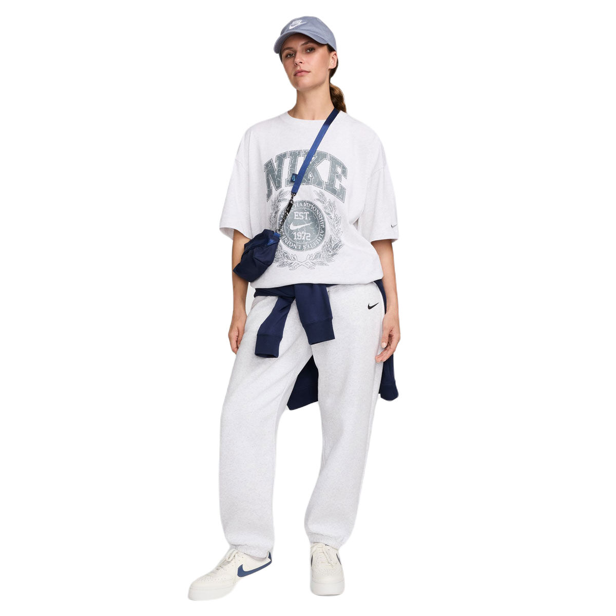 Nike Womens Sportswear Essentials Oversized Tee