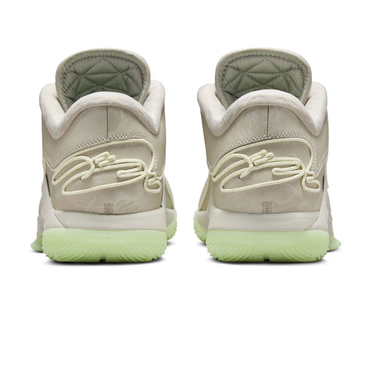 Nike LeBron 22 Basketball Shoes