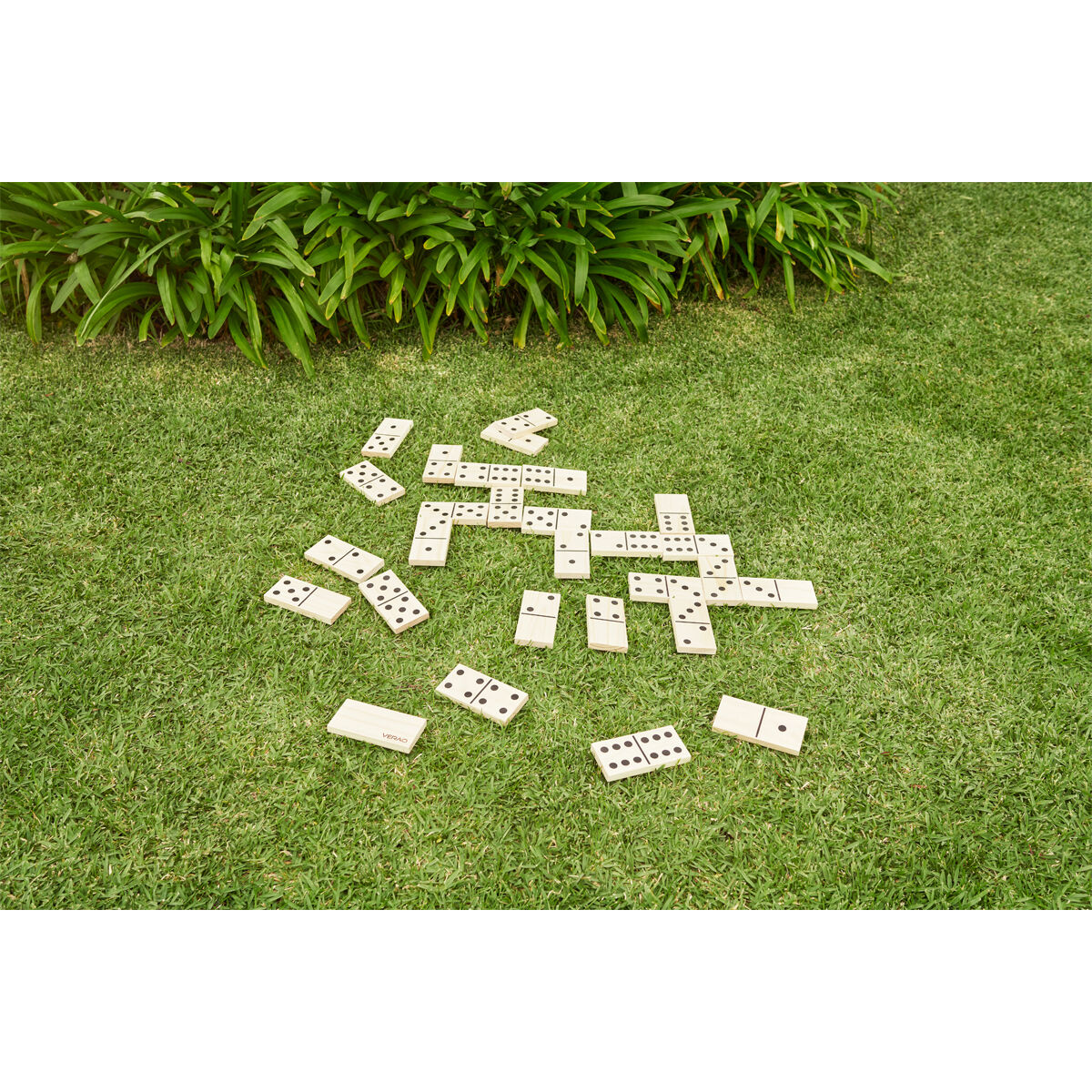Verao Giant Dominoes